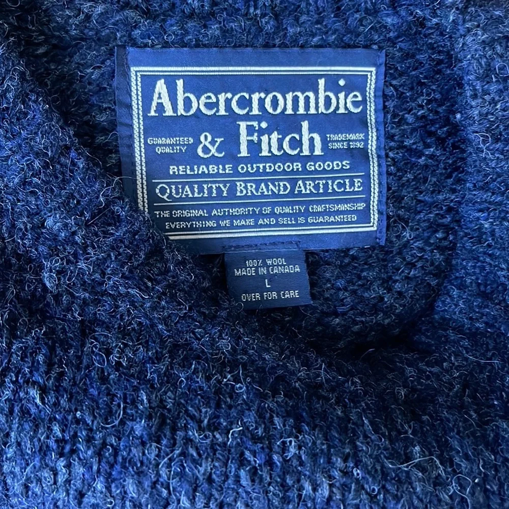 Vintage Abercrombie & Fitch Crewneck Sweater %100 Wool Y2K (See Description) - Picture 7 of 13